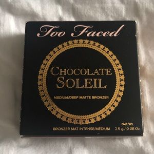 Too Faced chocolate soleil bronzer Never Used!